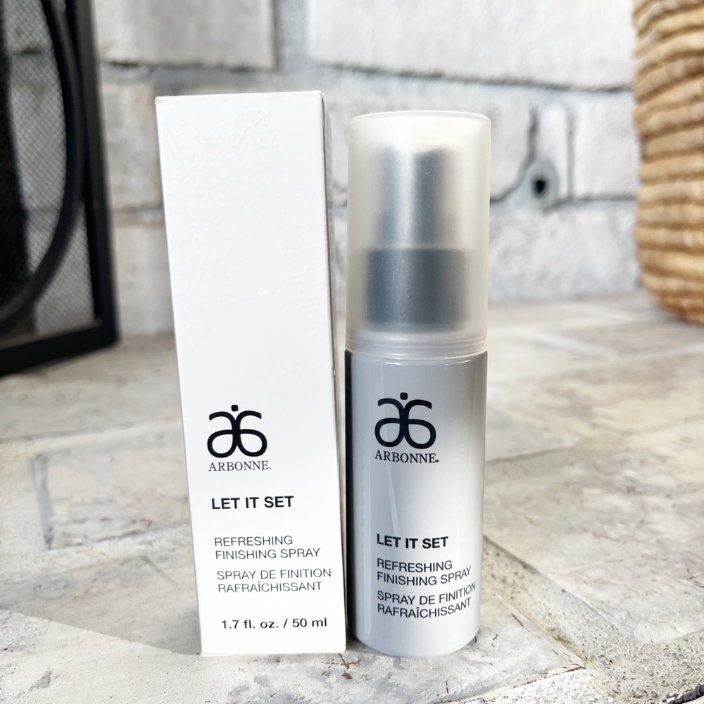 New in Box - ARBONNE LET IT SET Refreshing Finishing Spray - 1.7 oz. 50ml